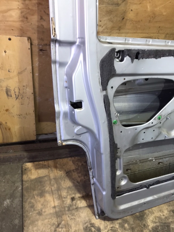 Дверь Mercedes Vito 2010 639 рест