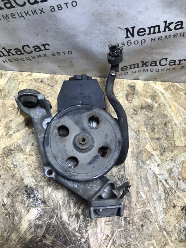 Насос ГУР Mercedes C-Class 2000 W203