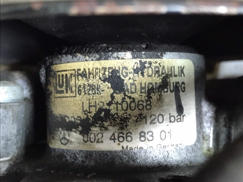 Насос ГУР Mercedes C-Class 2000 W203