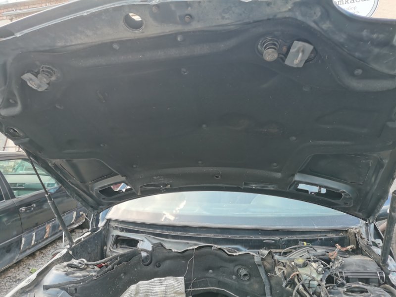 Капот Mercedes C-Class 2000 W203