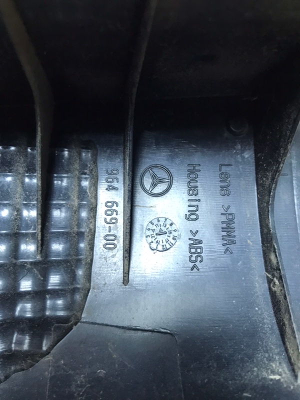 Фонарь Mercedes Vito 2010 639 рест