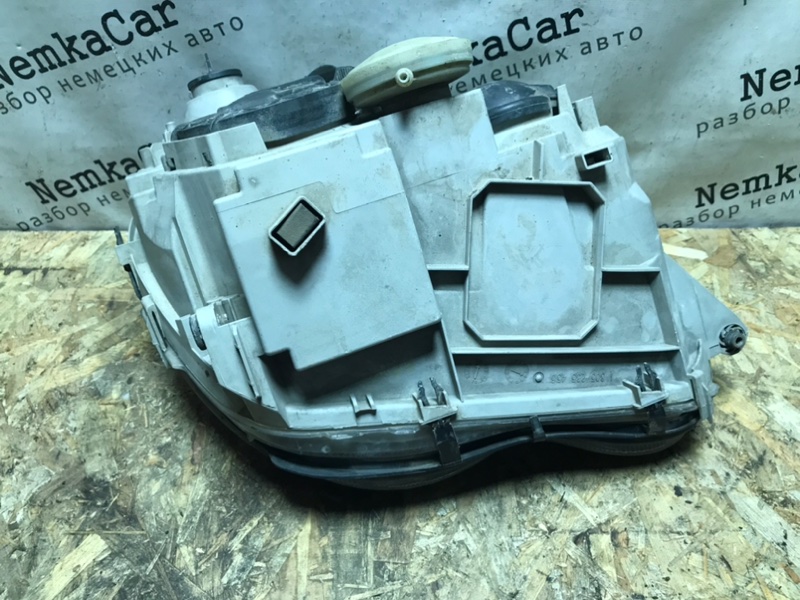 Фара Mercedes C-Class 2000 W203