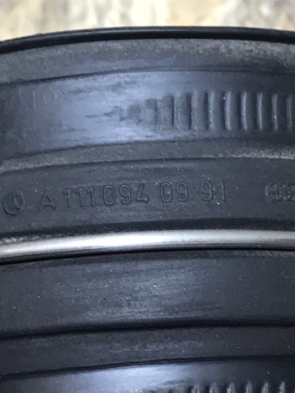 Патрубок дроссельной заслонки Mercedes C-Class 2000 W203