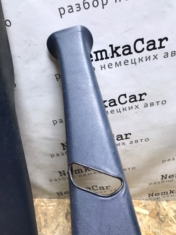 Обшивка стойки Mercedes w123 1983 Седан