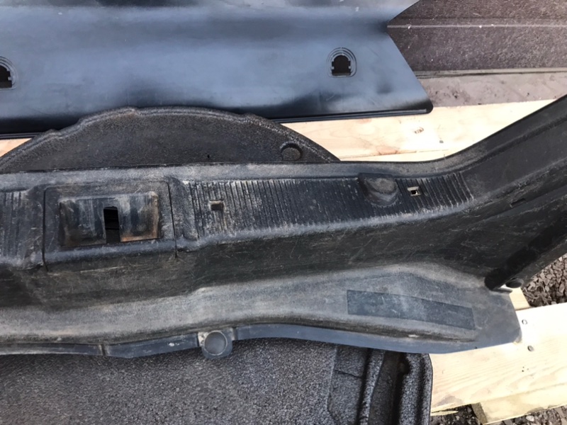 Обшивка багажника Mercedes C-Class 2000 W203