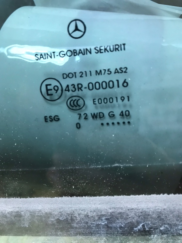 Стекло двери Mercedes Vito 2010 639 рест