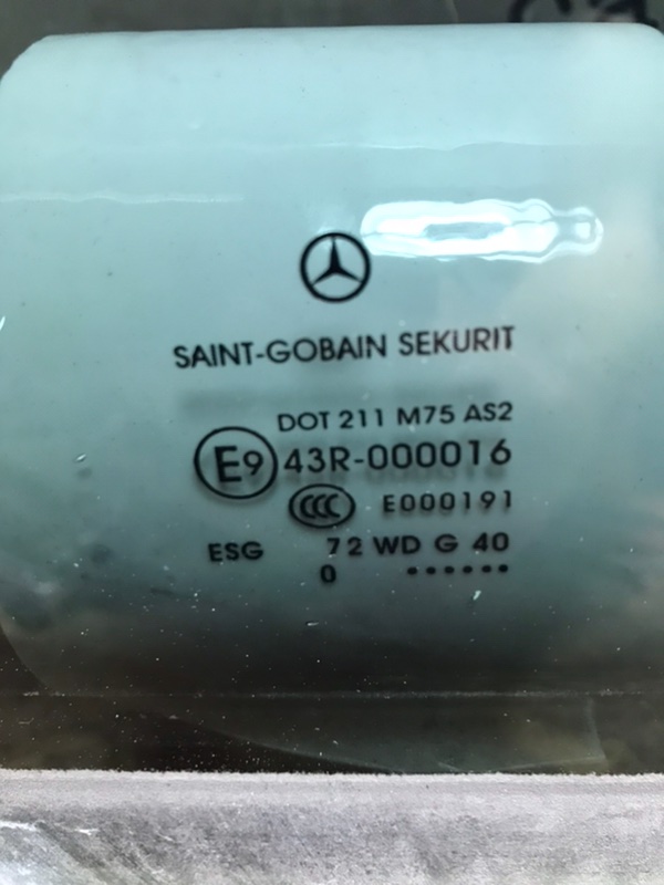 Стекло двери Mercedes Vito 2010 639 рест