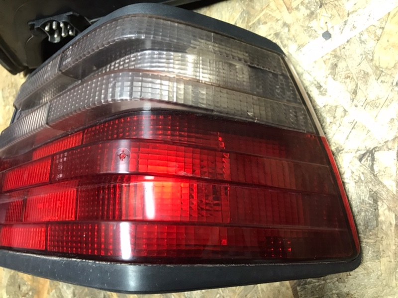 Фонари рестайлинг Mercedes E-Classe 1993 W124 250D
