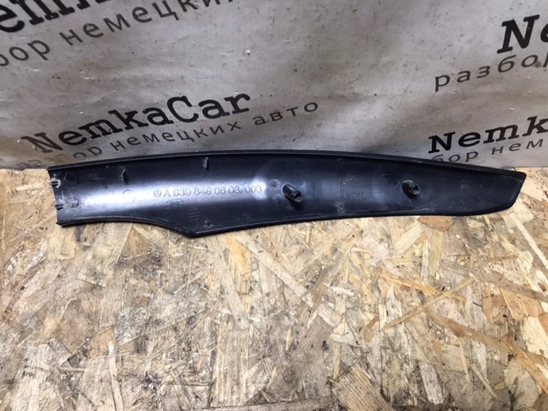 Крышка рейлинга Mercedes Vito 2004 639
