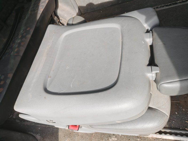 Сиденье Mercedes Vito 2004 639