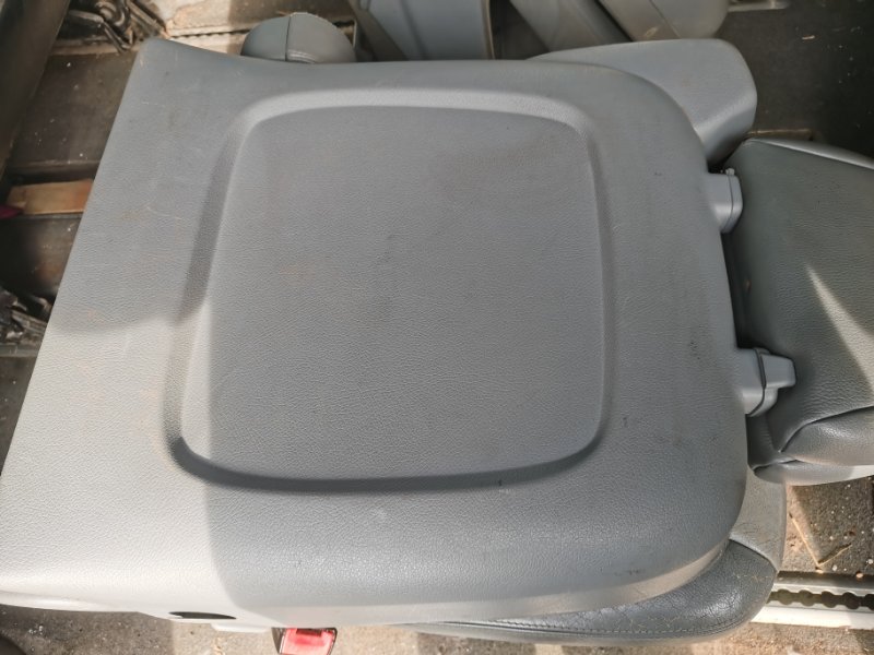 Сиденье Mercedes Vito 2004 639