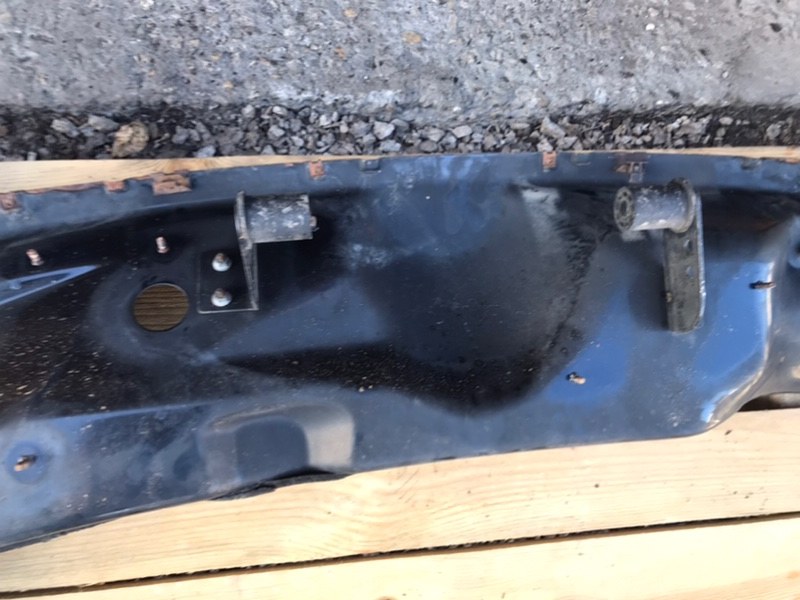 Водосток под жабо Mercedes Vito 2004 639