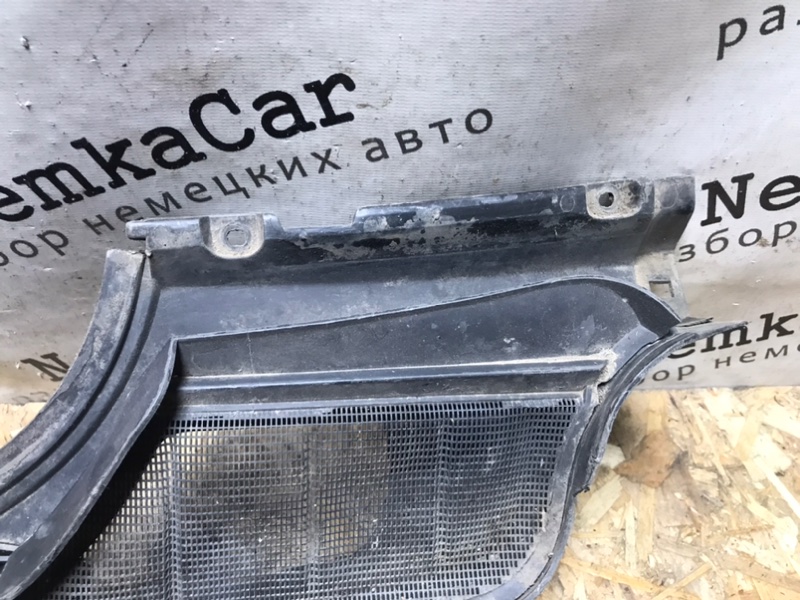 Жабо Mercedes E-Classe W124 1992