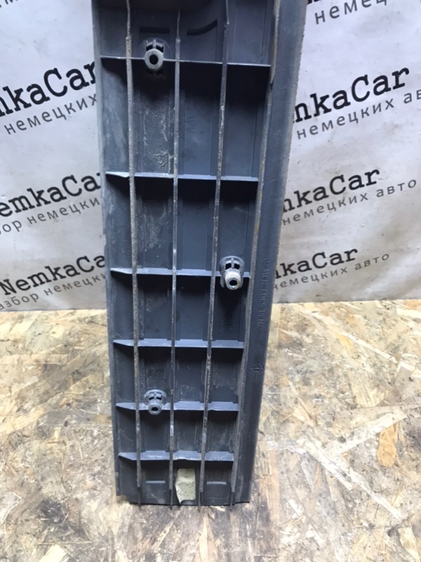 Накладка замка багажника Mercedes Vito 2004 639