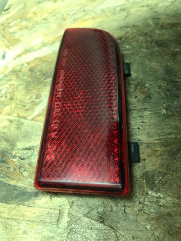 Катафот бампера Mercedes Vito 2004 639