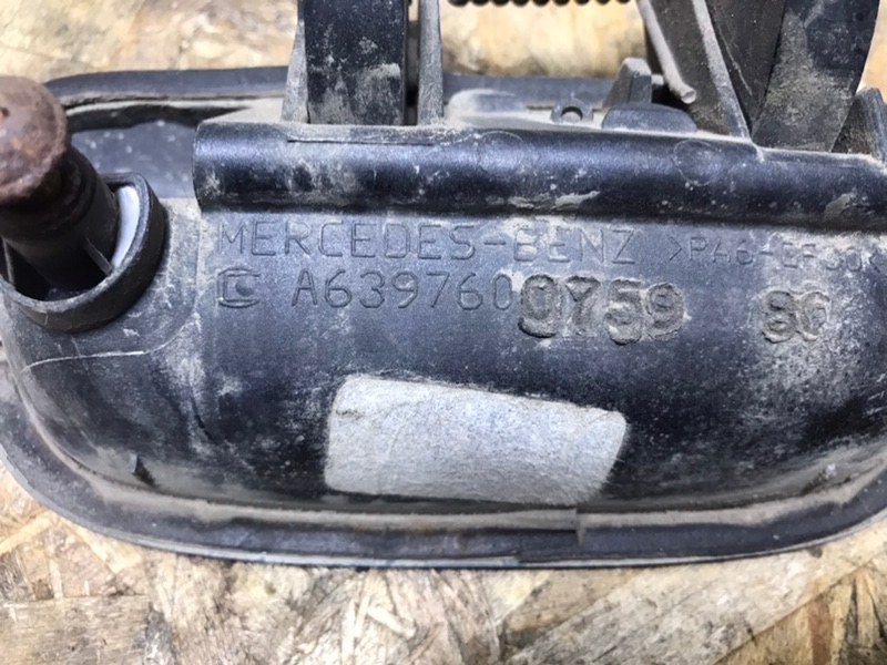 Ручка двери багажника Mercedes Vito 2004 639