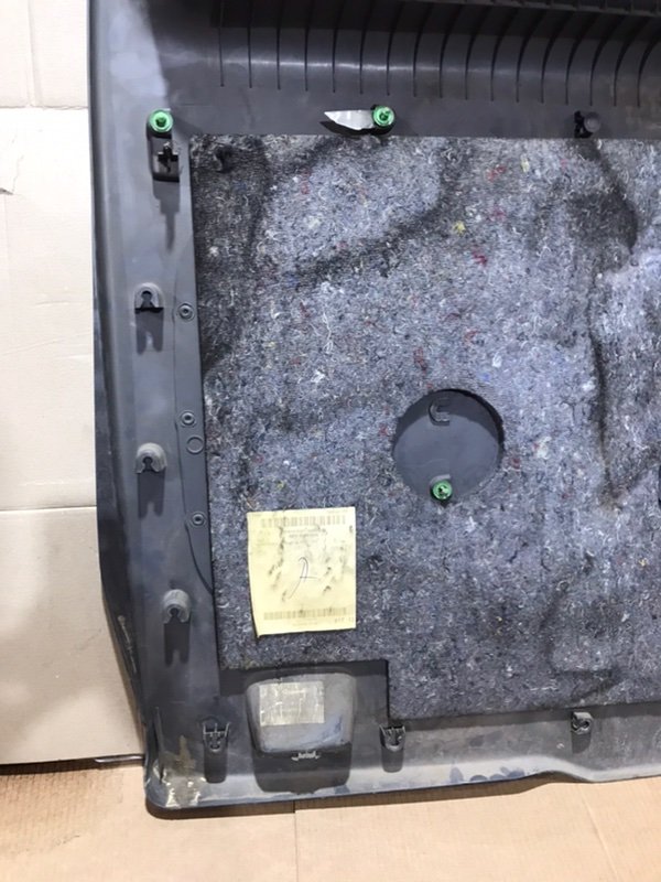 Обшивка двери багажника Mercedes Vito 2004 639