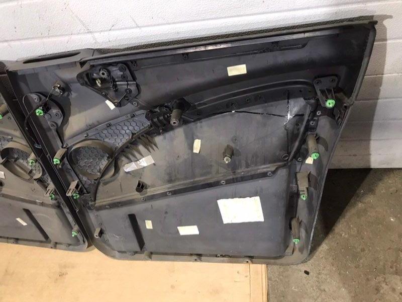 Обшивка двери (ПАРА) Mercedes Vito 2004 639