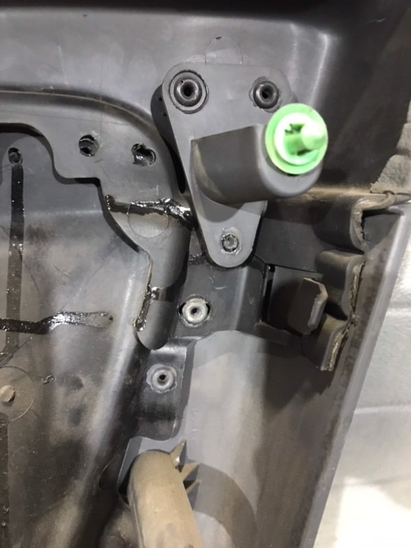Обшивка двери (ПАРА) Mercedes Vito 2004 639