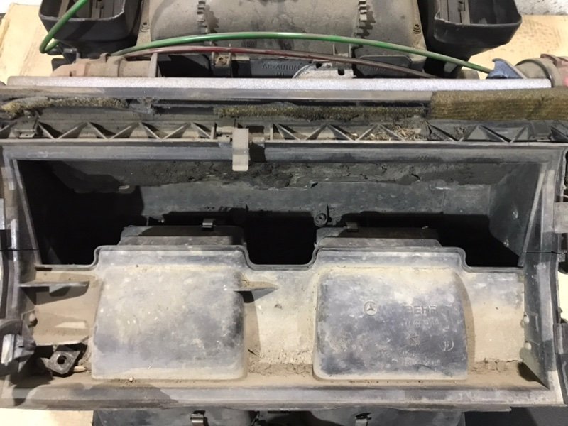 Печка под кондиционер в сборе Mercedes E-Classe 1993 W124 250D