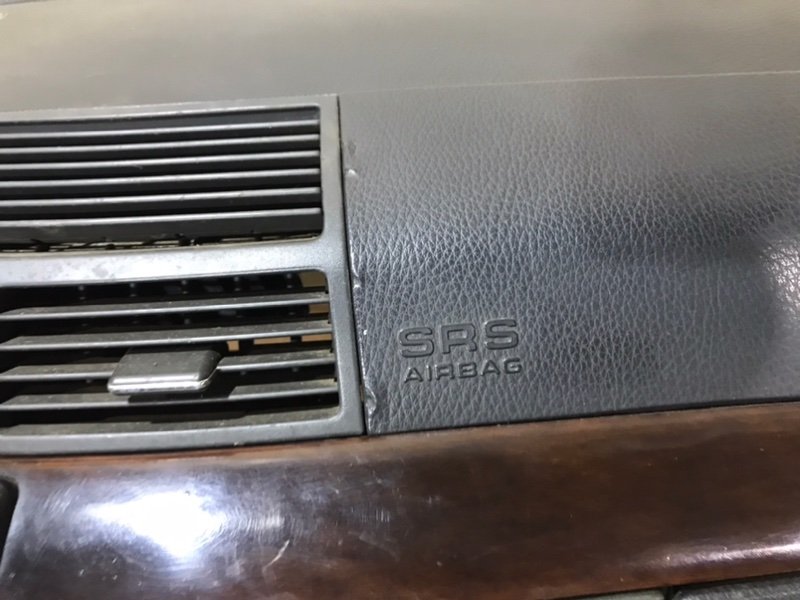 Торпедо Mercedes S-Klass 2000 w220