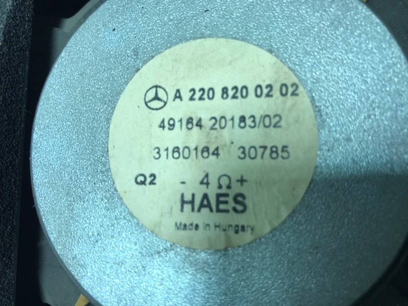 Сабвуфер Mercedes S-Klass 2000 w220