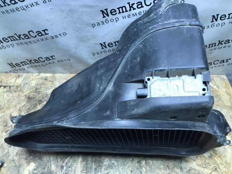 Воздухозаборник Mercedes S-Klass 2000 w220