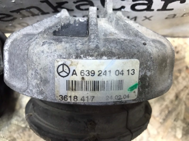 Подушка двигателя ПАРА Mercedes Vito 2004 639