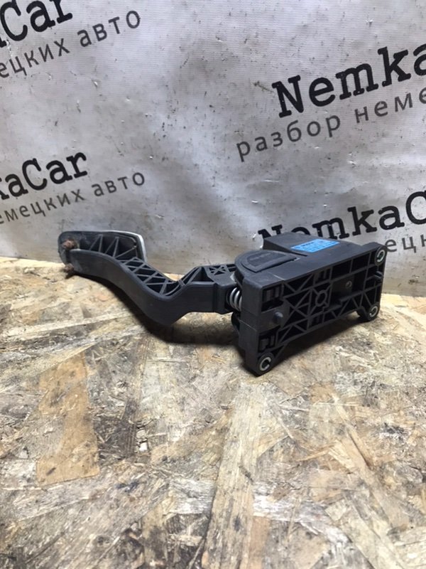 Педаль газа Mercedes Vito 2004 639
