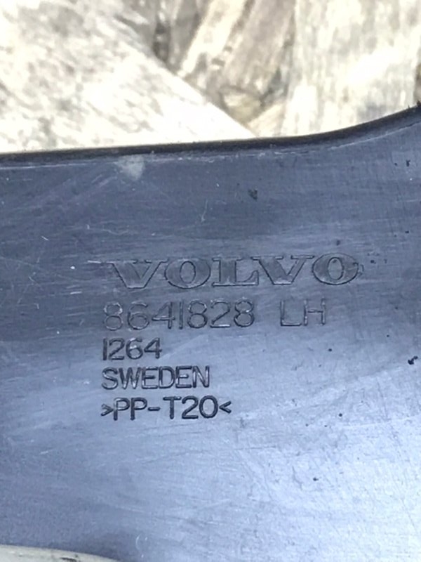 Воздуховод салона VOLVO XC90 2004
