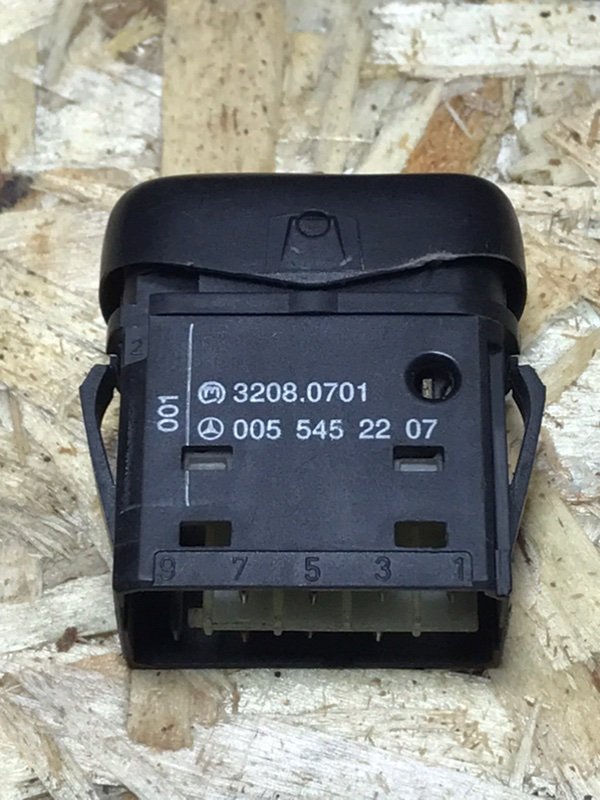 Кнопка Mercedes Vito 2001 638