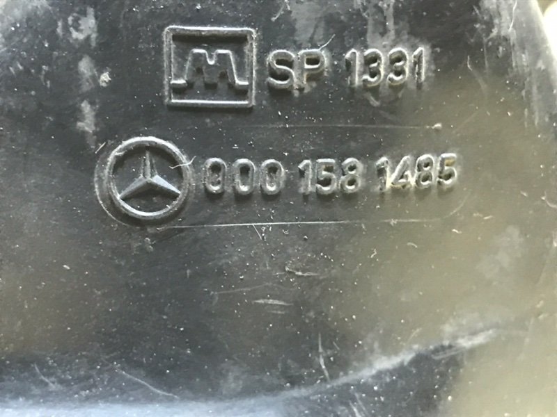 Крышка катушки зажигания Mercedes W126 1980
