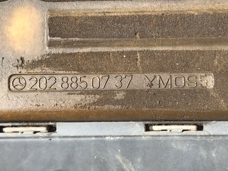 Бампер Mercedes C180 1996 W202