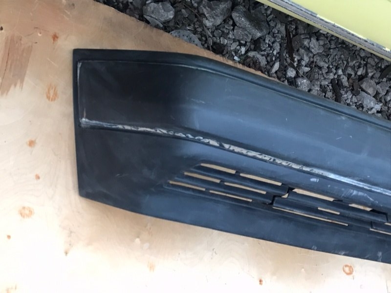 Бампер в сборе Mercedes W124 1987