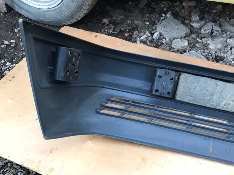 Бампер в сборе Mercedes W124 1987