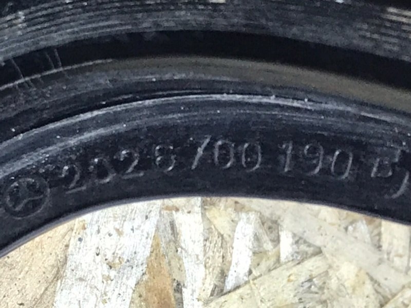 Молдинг заднего стекла Mercedes C180 1996 W202