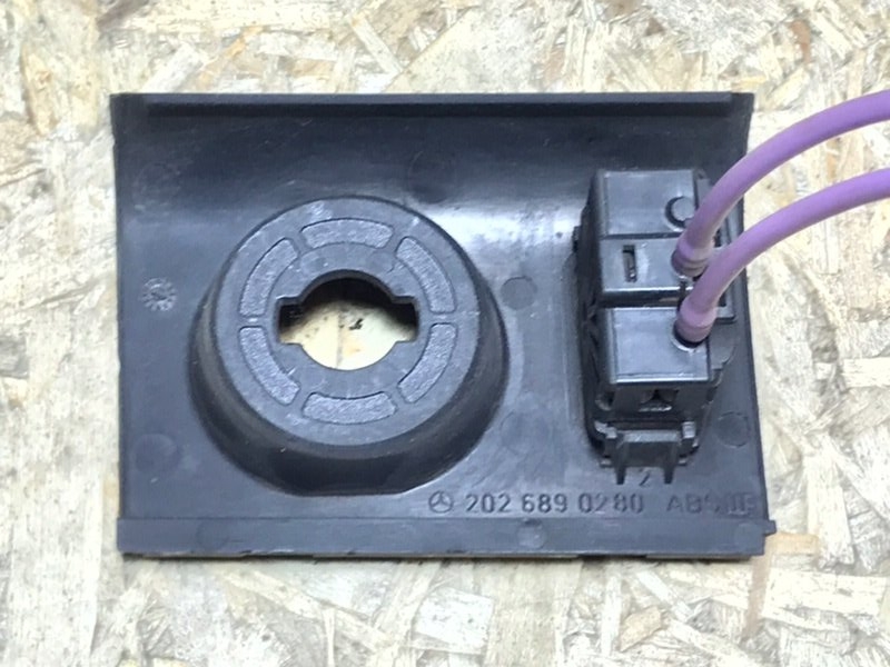 Кнопка корректора фар Mercedes C180 1996 W202