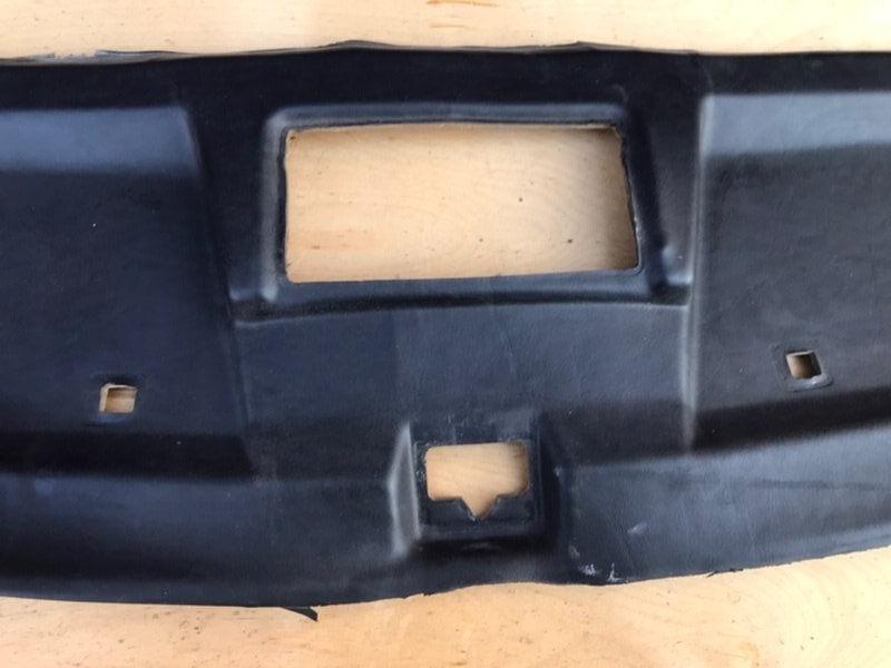 Обшивка потолка Mercedes W124 1987