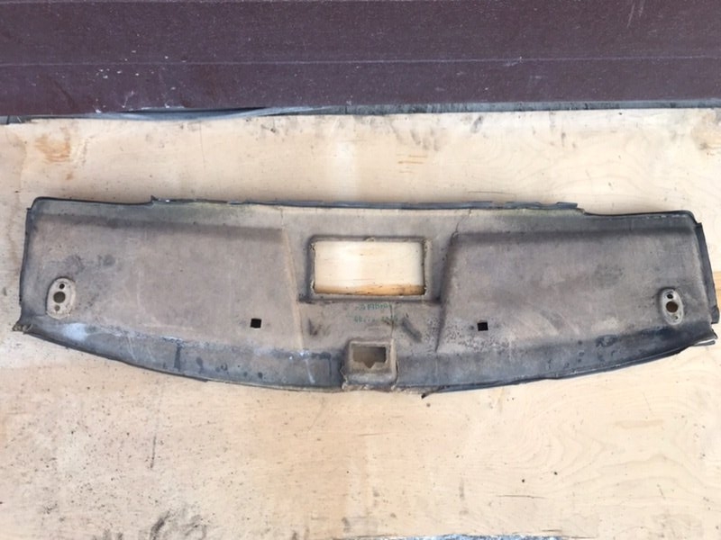 Обшивка потолка Mercedes W124 1987