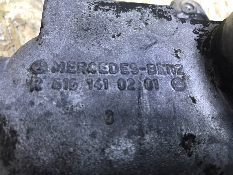 Коллектор впускной Mercedes w123 1985 Седан