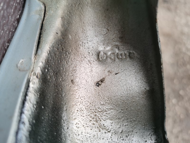 Крыло Mercedes w123 1980 Седан