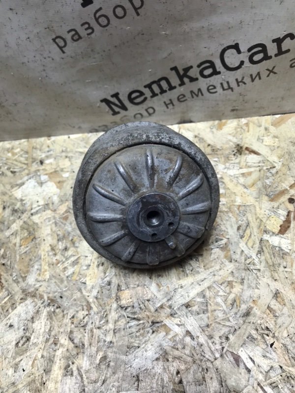 Подушка двигателя Mercedes W124 1987