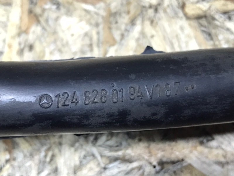 Водосток под жабо Mercedes E-Classe W124 1994 Седан