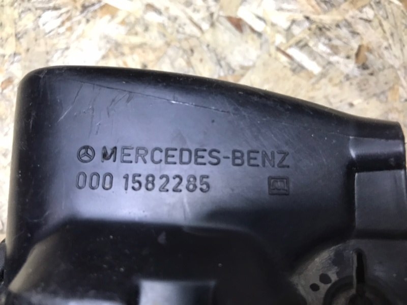 Крышка катушки зажигания Mercedes W124 1987