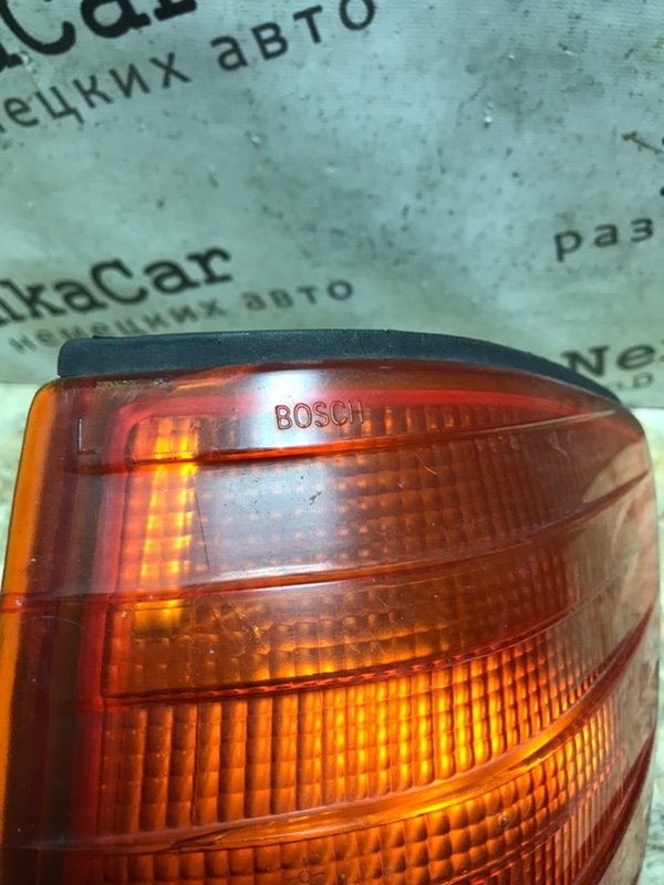 Поворотник Mercedes-Benz S-Klass W126SEC