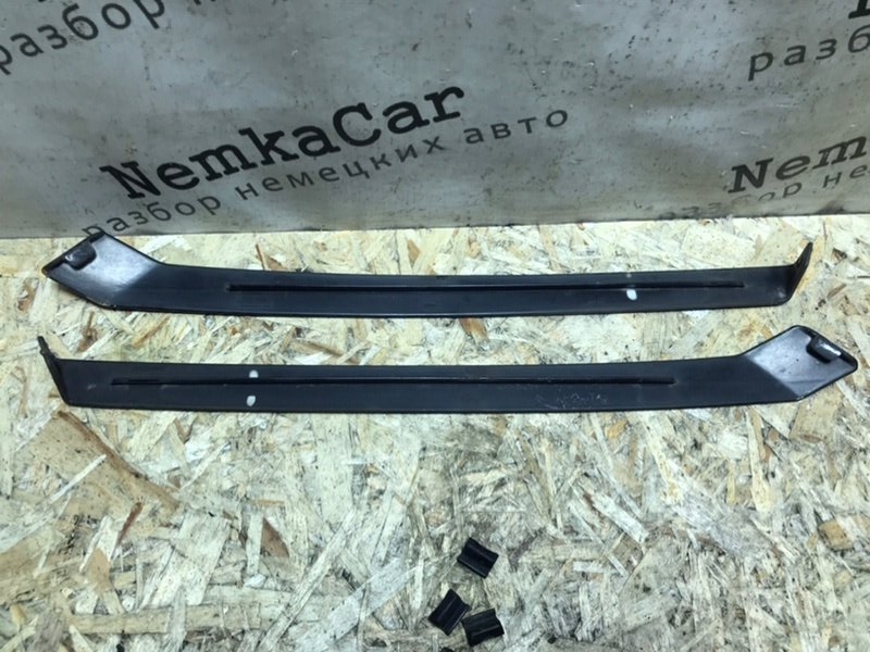 Молдинг крыла ПАРА Mercedes W124 1987