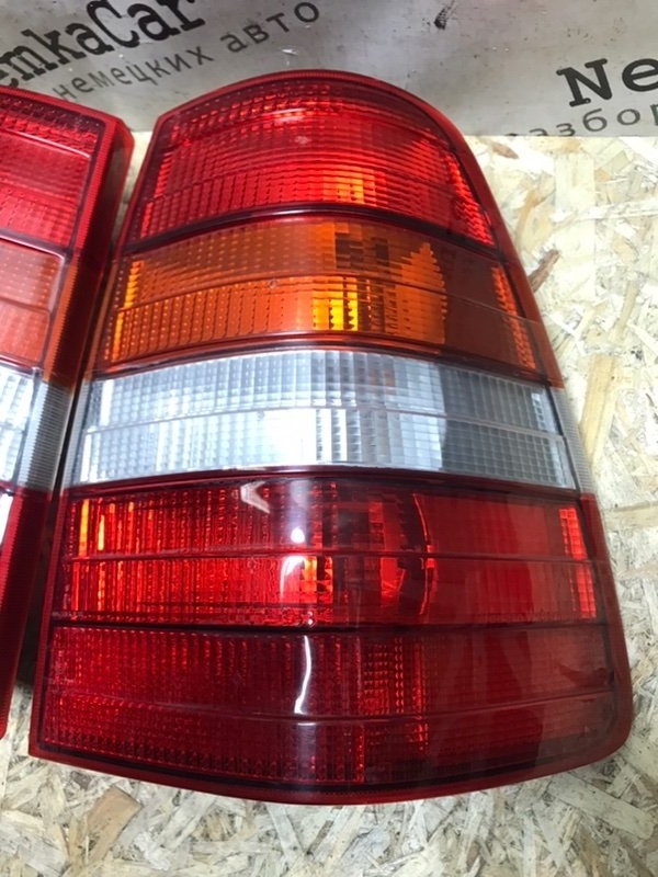 Фонари Mercedes E200T 1993 W124
