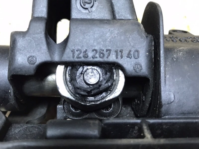Кулиса МКПП Mercedes E200T 1993 W124