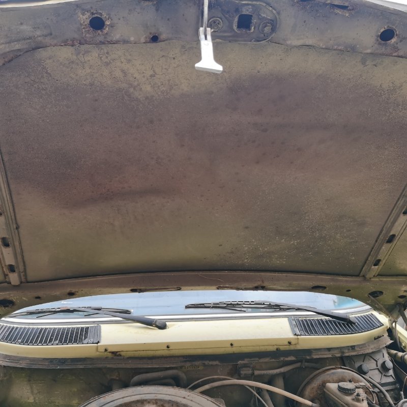 Капот Mercedes w123 1980 Седан
