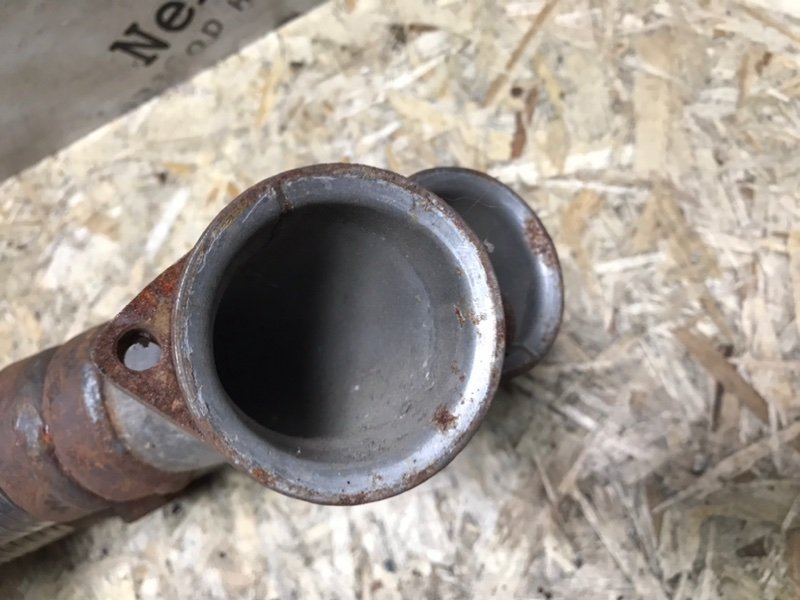 Приемная труба Mercedes W123 1980 E230